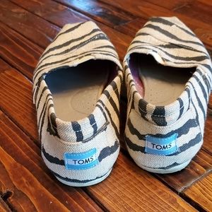 Toms zebra slip ons
